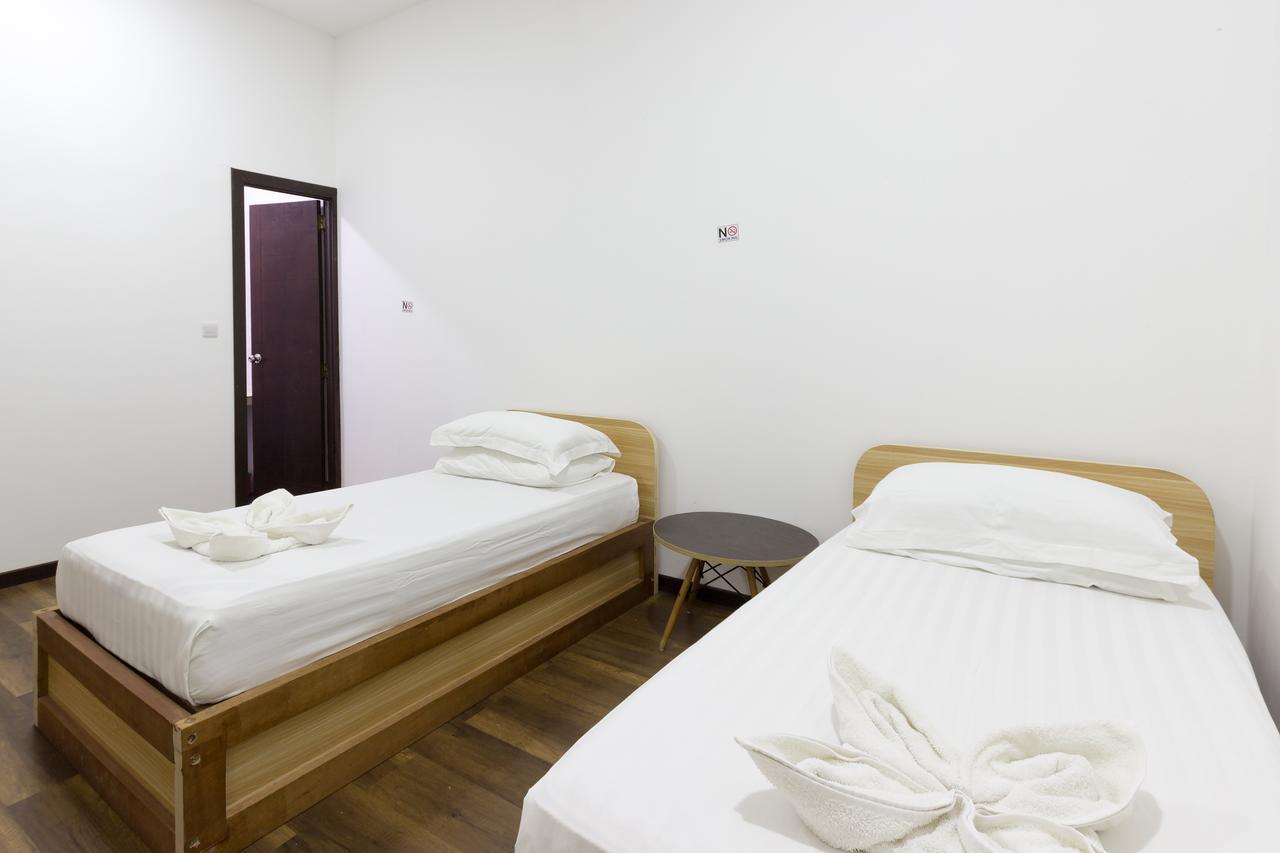 Hotel Surf Trip Maldives Thulusdhoo Exterior foto
